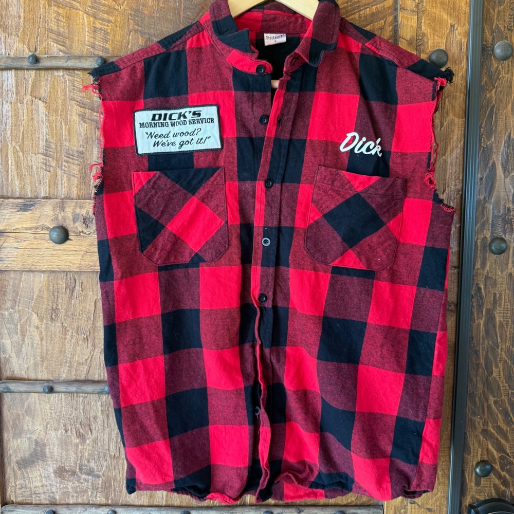 Men's Spirit Halloween Morning Wood Service Red Buffalo Plaid Sleeveless Shirt S